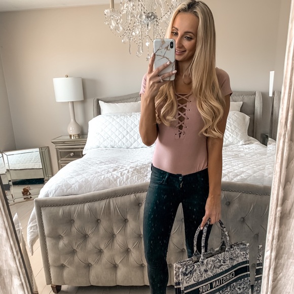 Dusty Mauve Lace Up Bodysuit - Picture 5 of 12